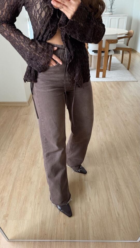 Kahve Taşlamalı Straight Jean