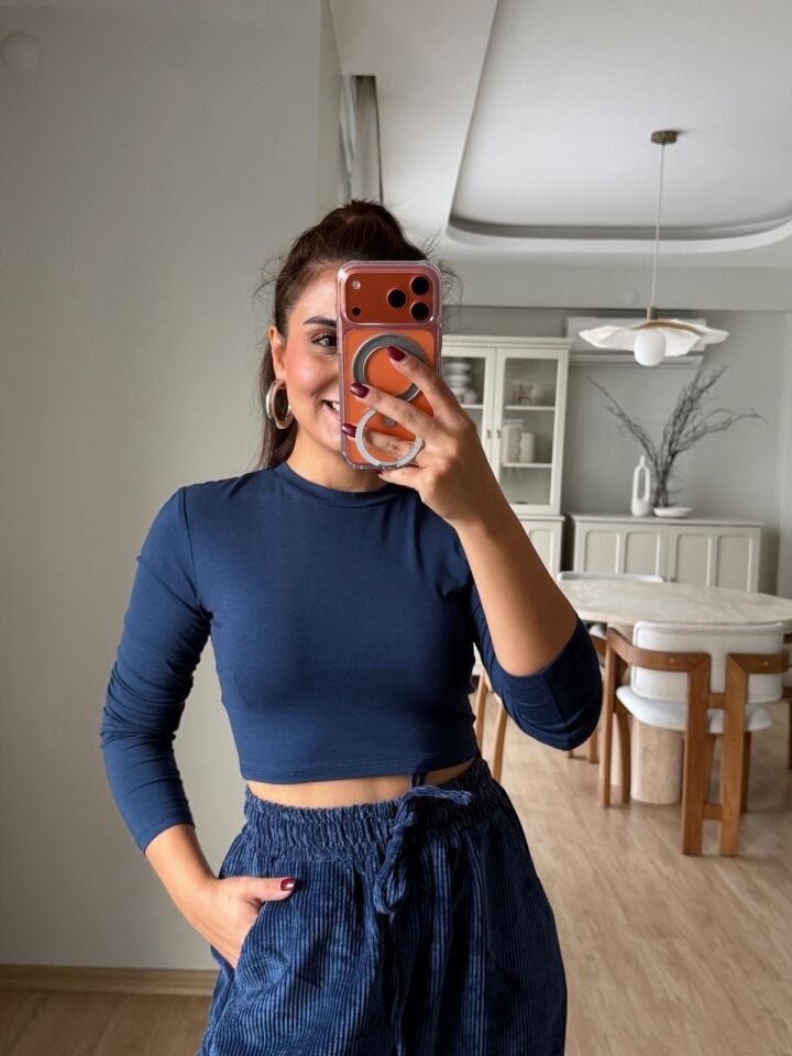 Basic Penye Crop Laci