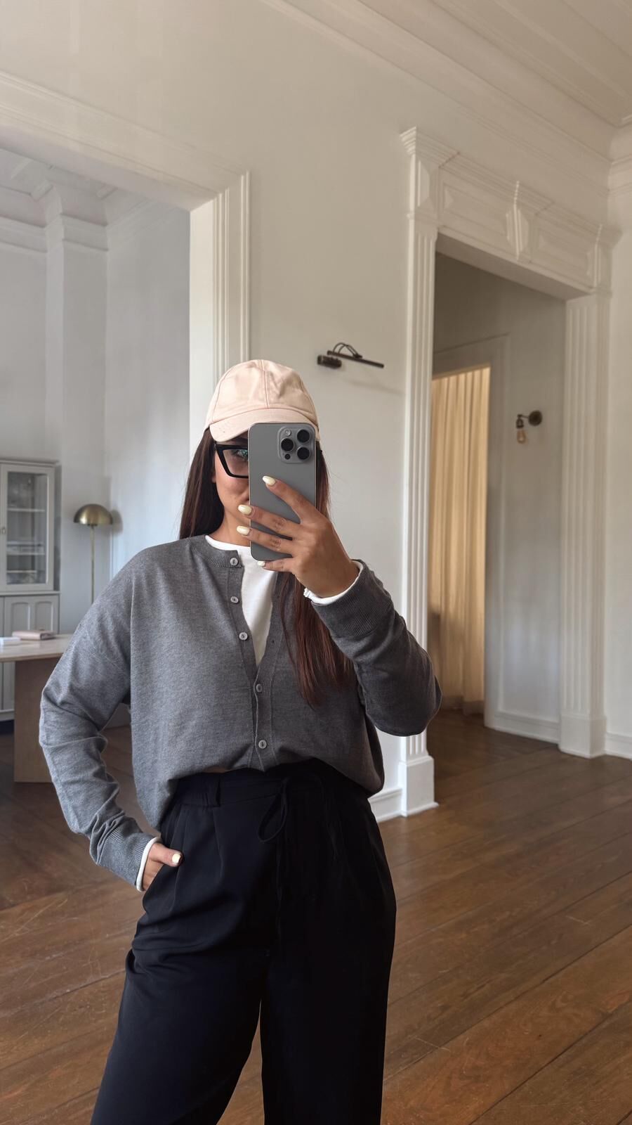 Kol Detay Gri Hırka