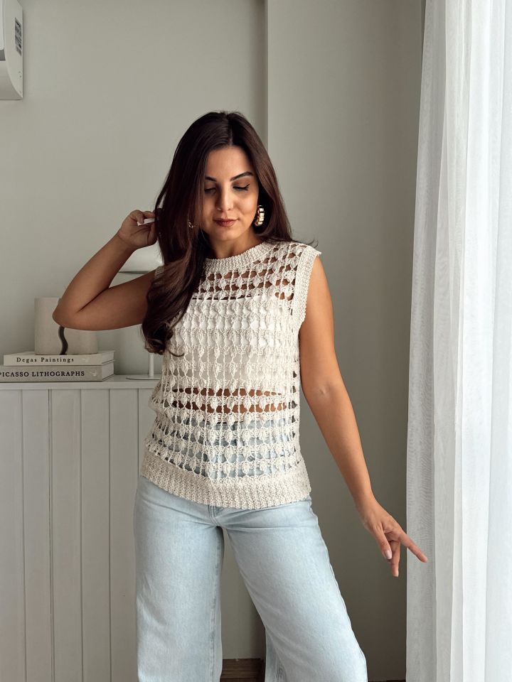 Örgü Kolsuz Bluz Ekru