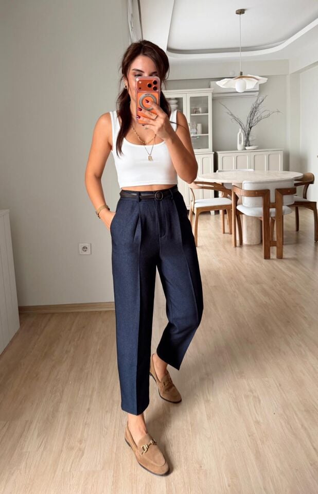 Kırçıllı Kemerli Pantolon Laci