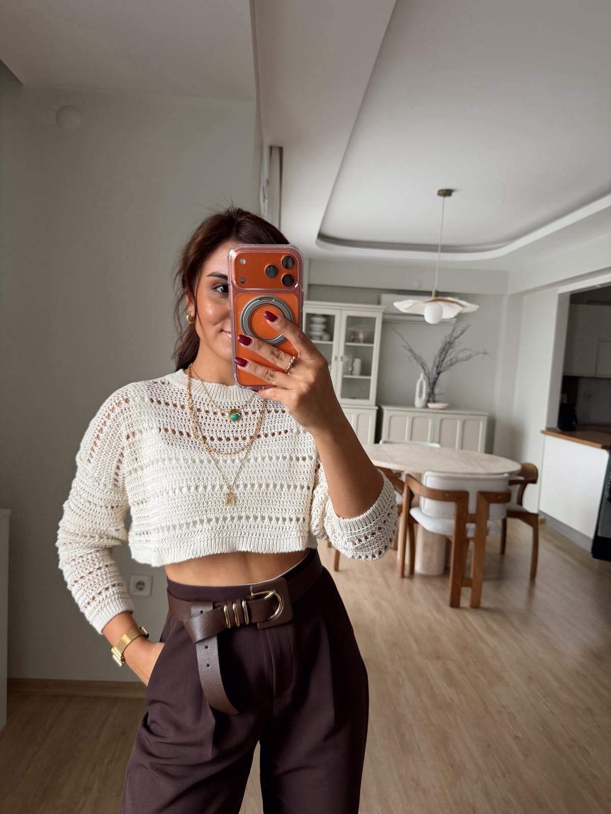 Ekru Ajurlu Crop Bluz