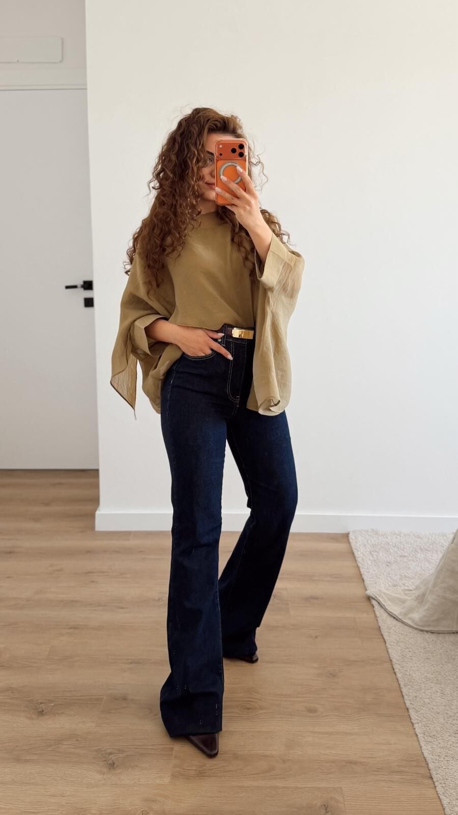 Koyu Mavi İspanyol Paça Jean