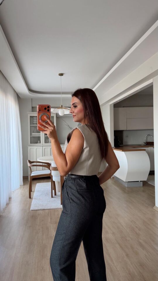 Bej Vatkalı Yelek