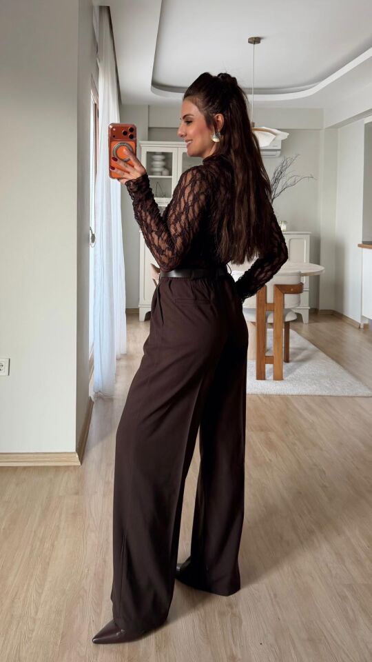 Piliseli Kemerli Pantolon Kahve