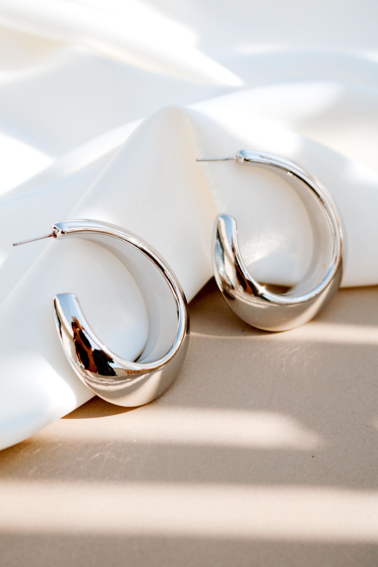 Demilune Silver Küpe