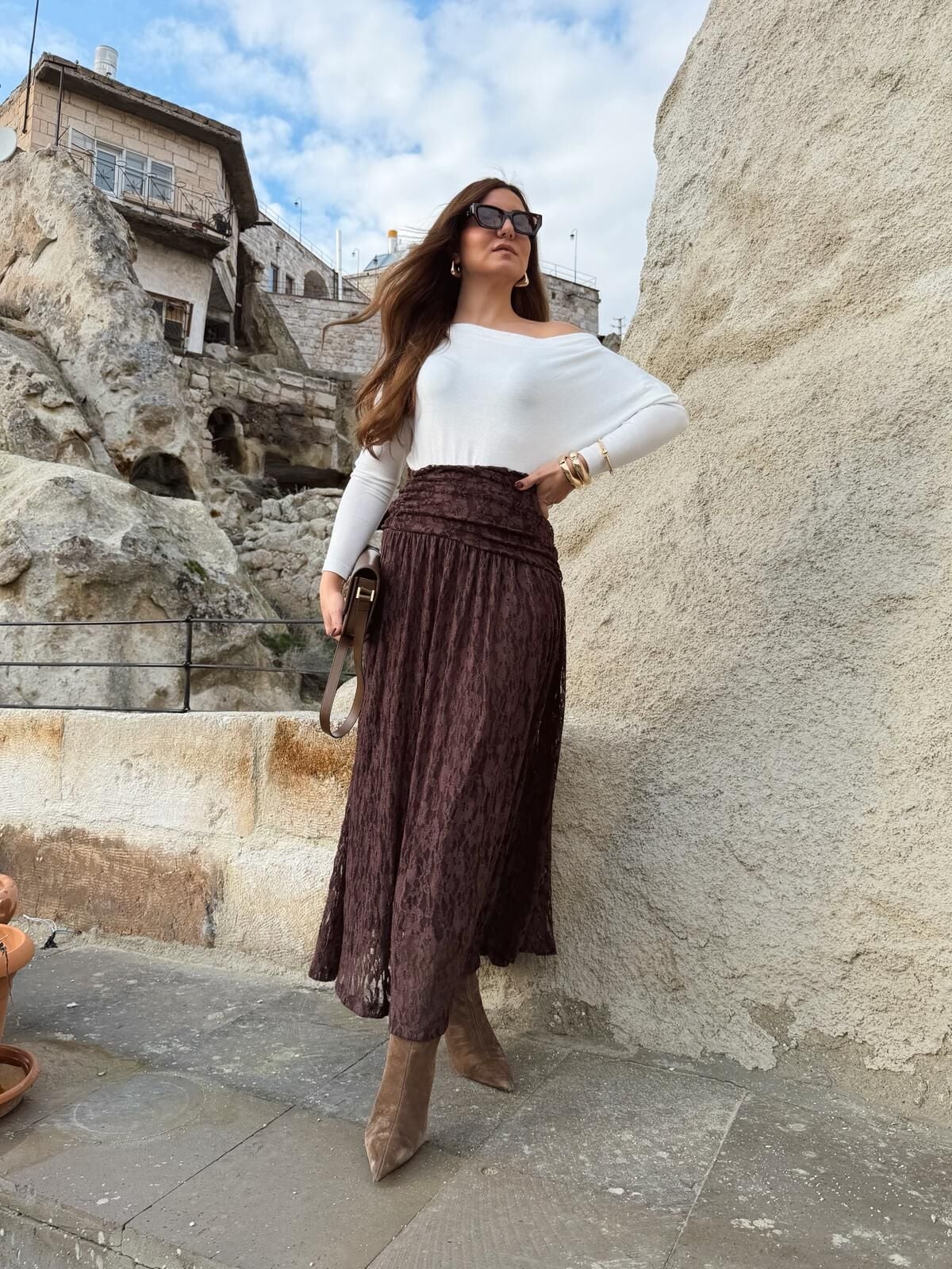 Güpür Dantel Etek Kahve