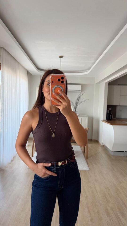 Koyu Kahve Kolsuz Fitilli Atlet