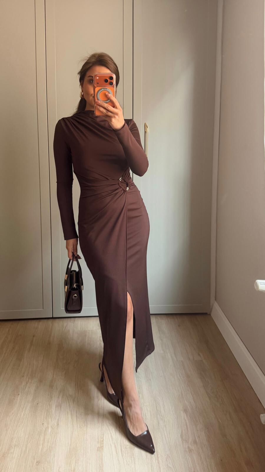 Tokalı Kahve Elbise