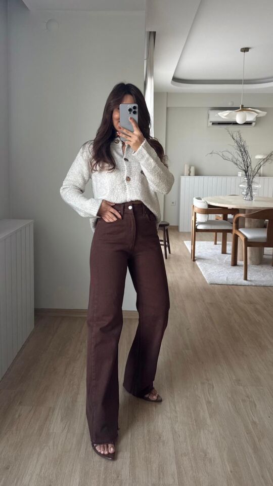 Kahve Kesik Paça Jean