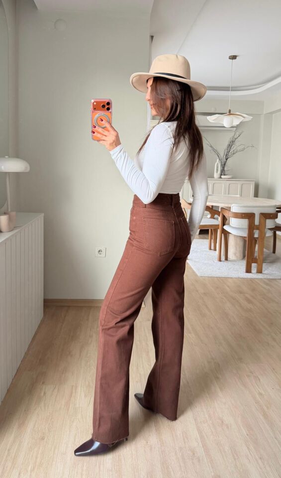 Kahve Kesik Paça Jean