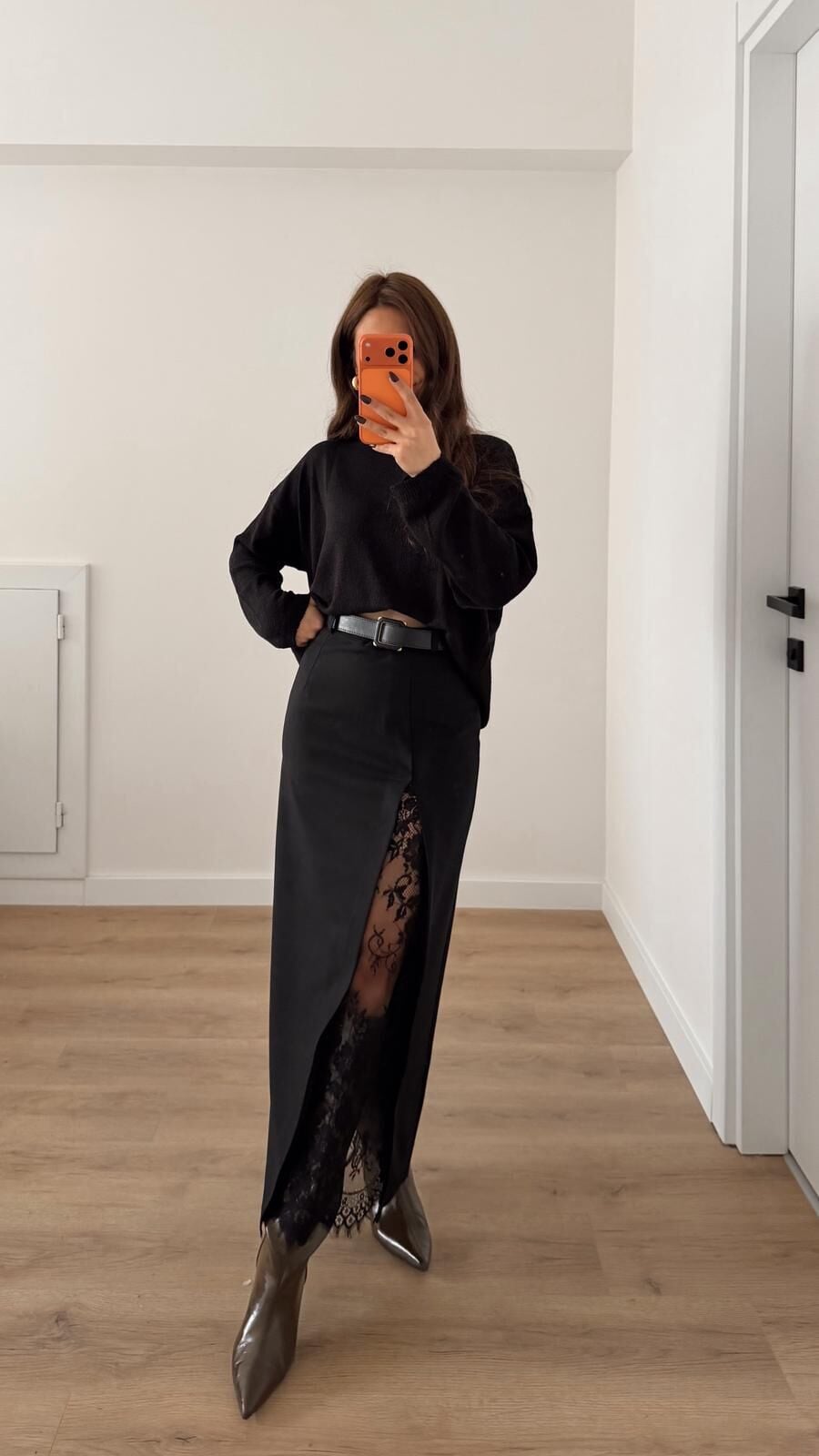 Dantel Yırtmaç Etek Siyah