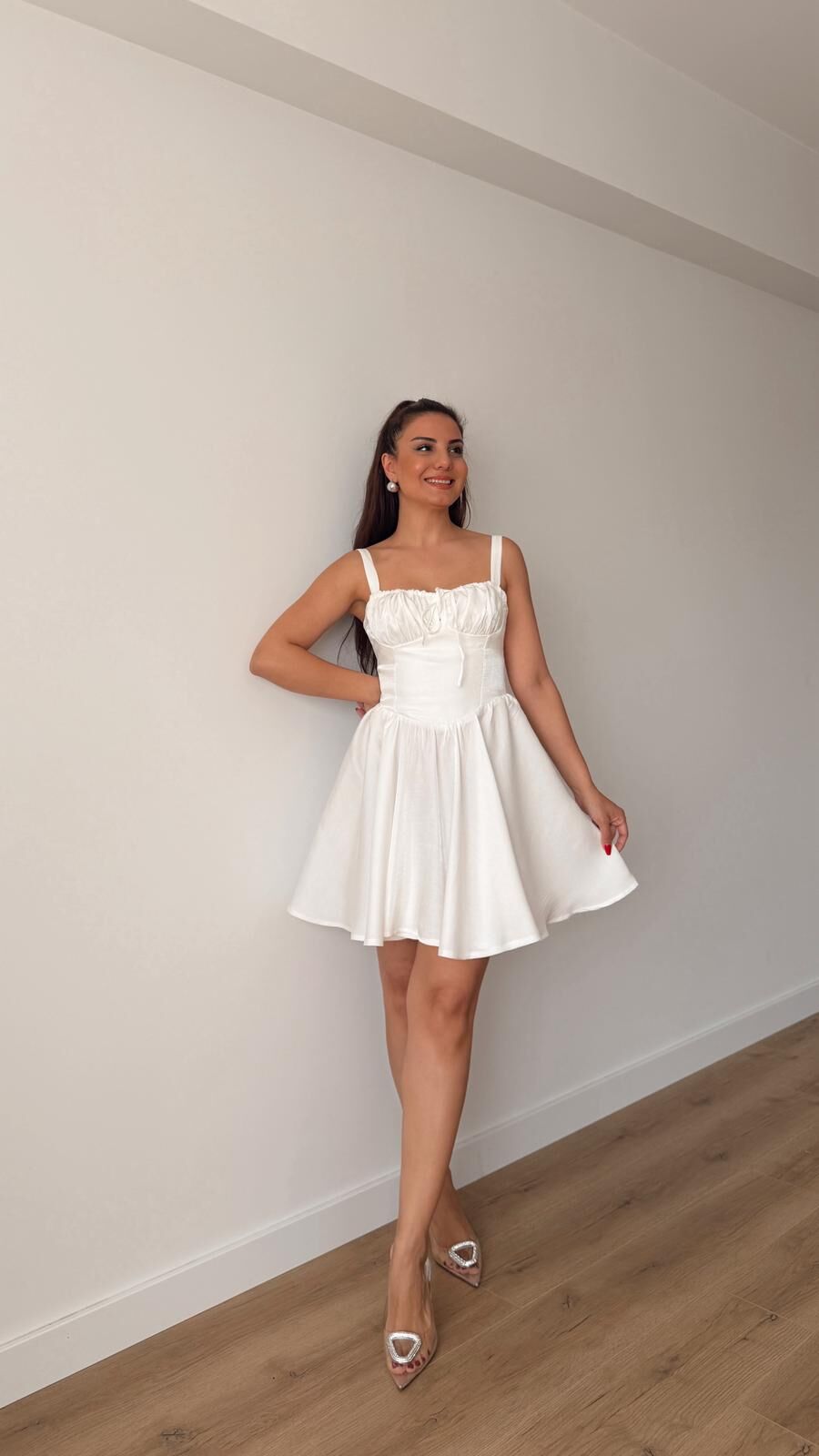Orvella Beyaz Elbise