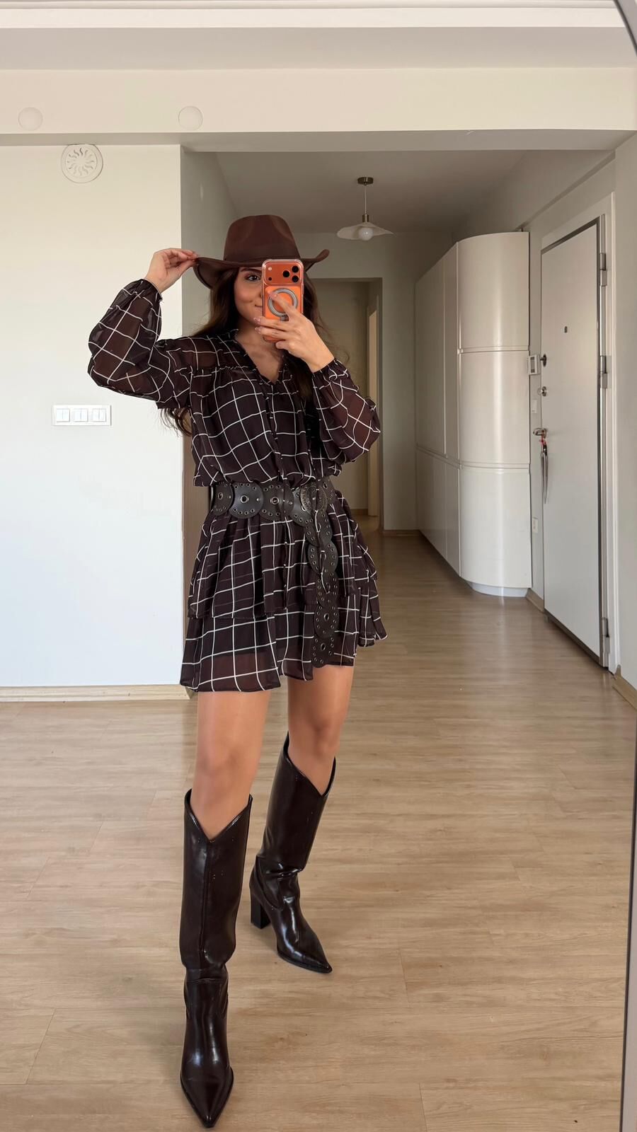 Kareli Şifon Elbise