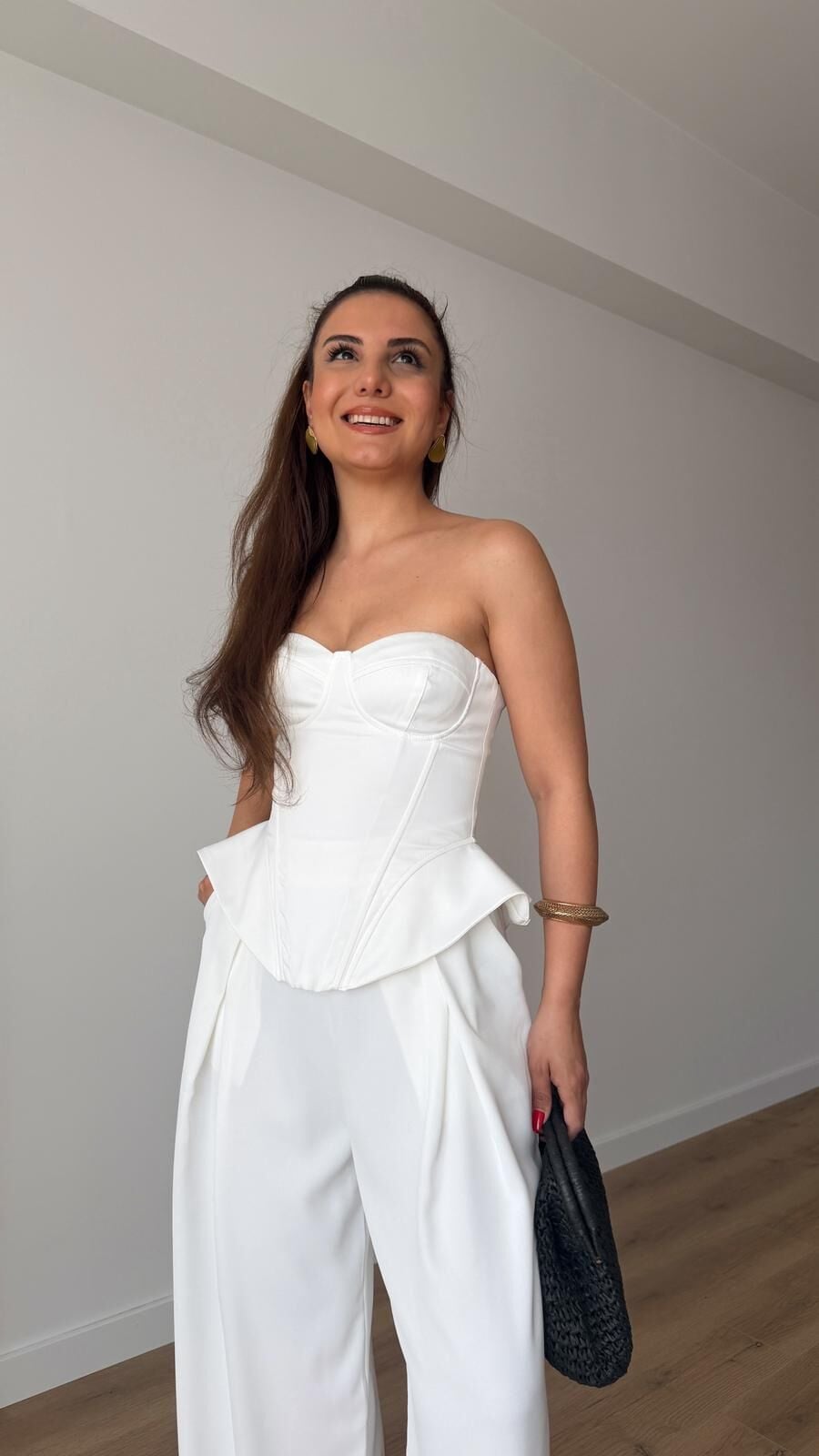 Noreia Beyaz Korse