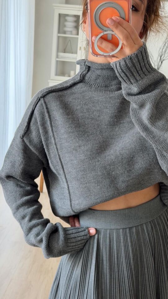 Dik Yaka Dikişli Kazak Füme