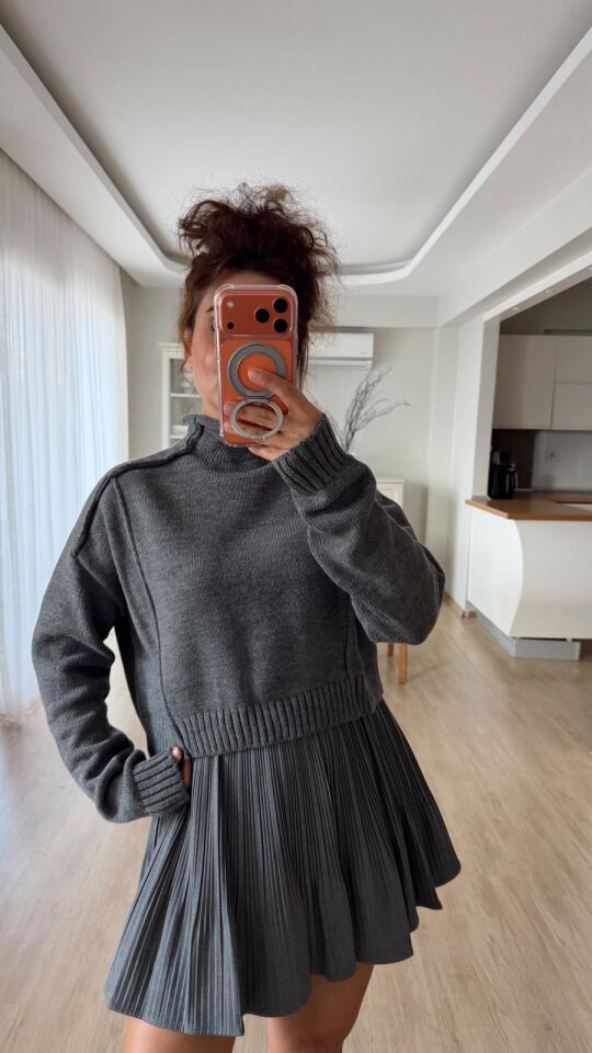 Dik Yaka Dikişli Kazak Füme