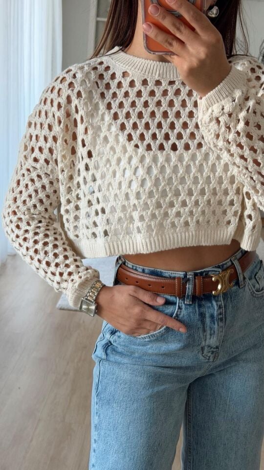 Ajurlu Crop Krem