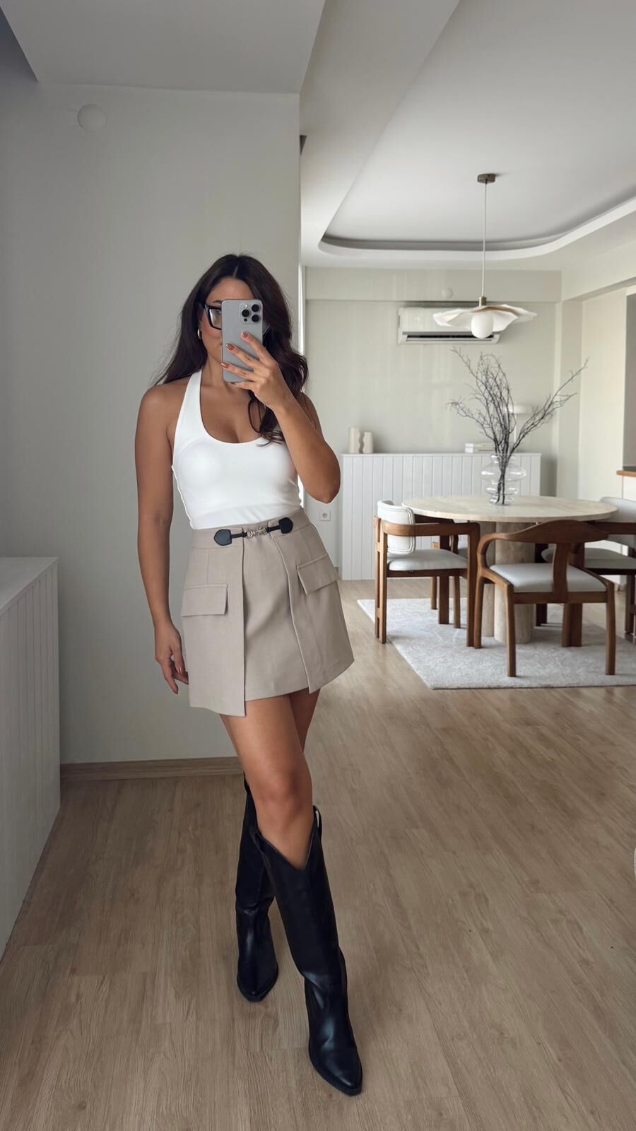 Kemer Detay Bej Mini Etek