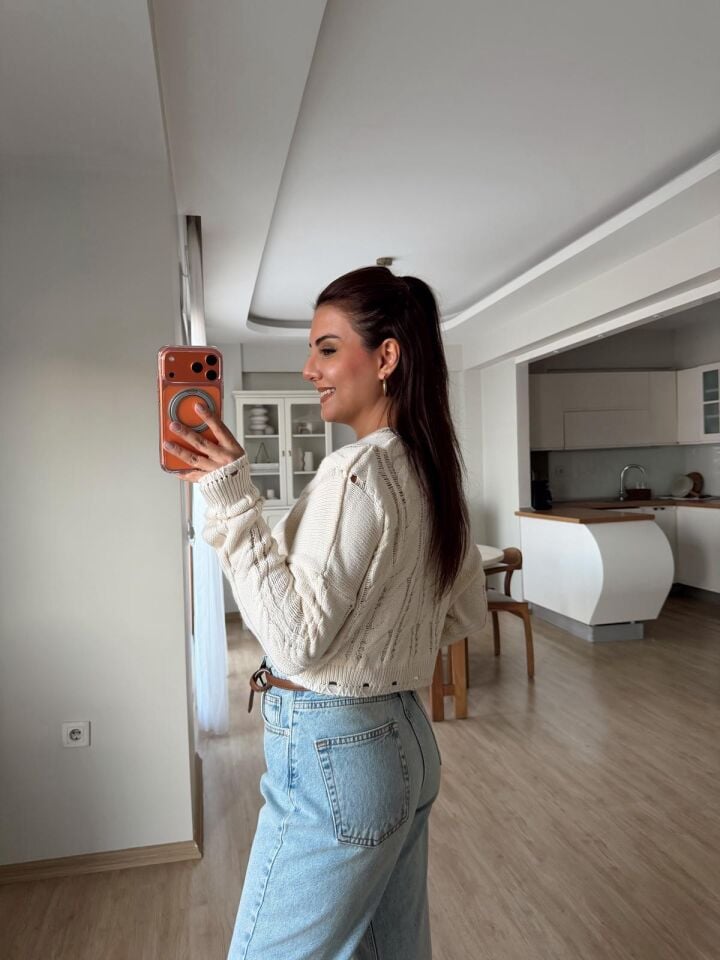 Saç Örgü Crop Triko Krem