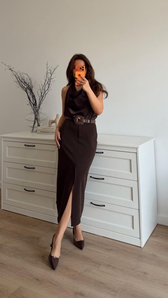 Ön Yırtmaçlı Etek Kahve