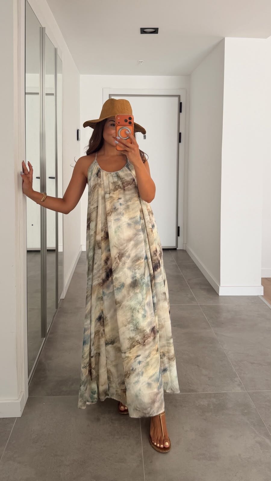 Batik Desen Askılı Elbise