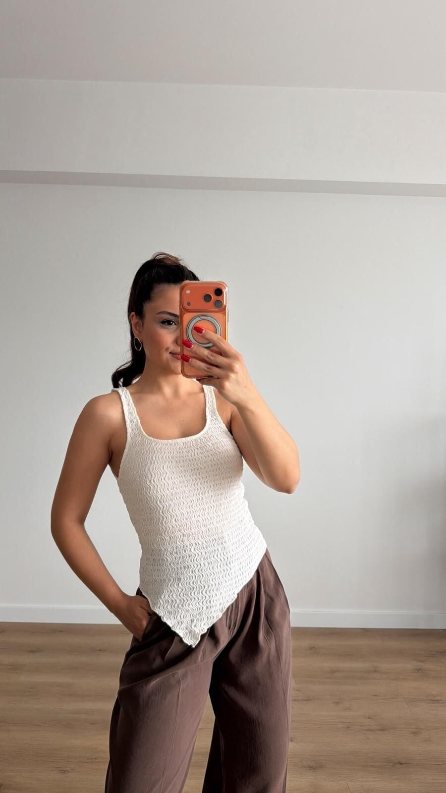 Asimetrik Kesim Naturel Bluz