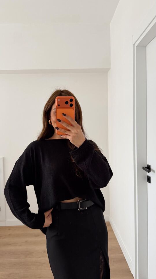 Zr Kayık Yaka İnce Triko Siyah