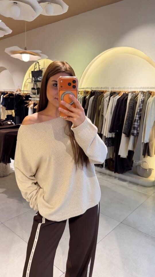 Zr Kayık Yaka İnce Triko Bej