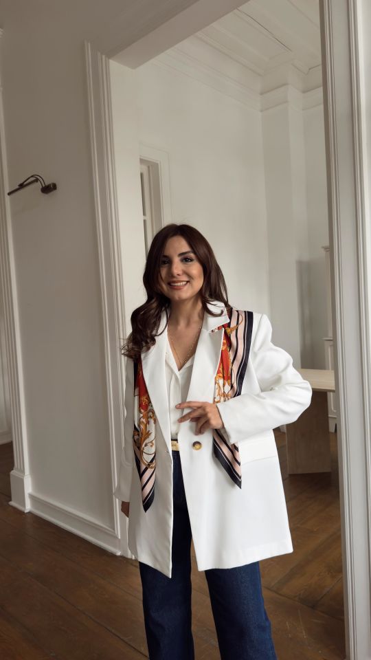 Tek Düğme Beyaz Blazer