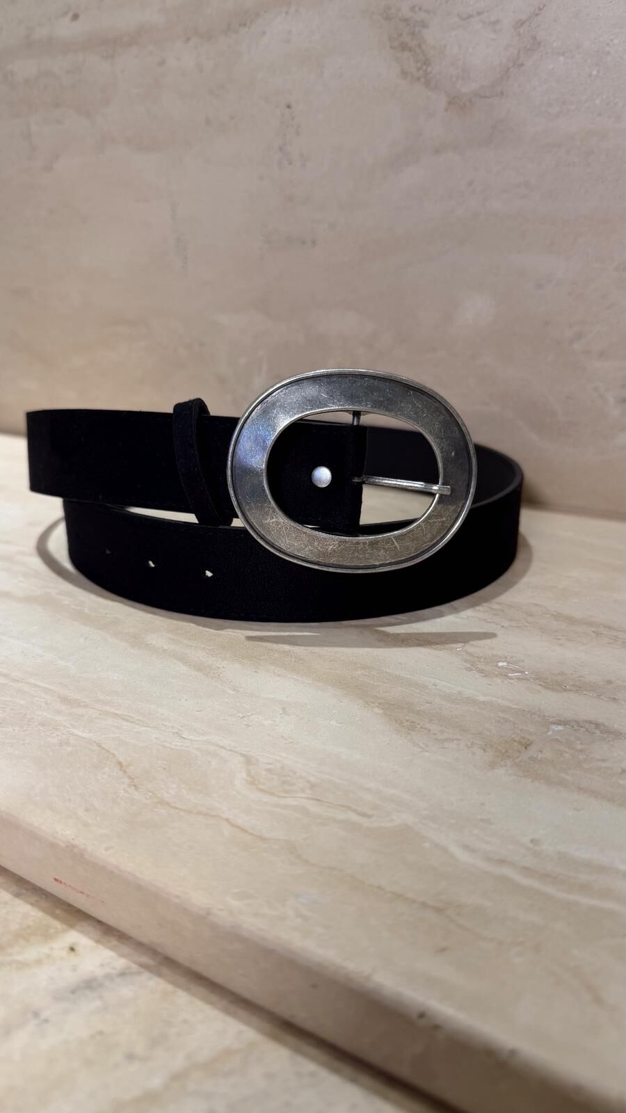 Oval Toka Süet Kemer Siyah