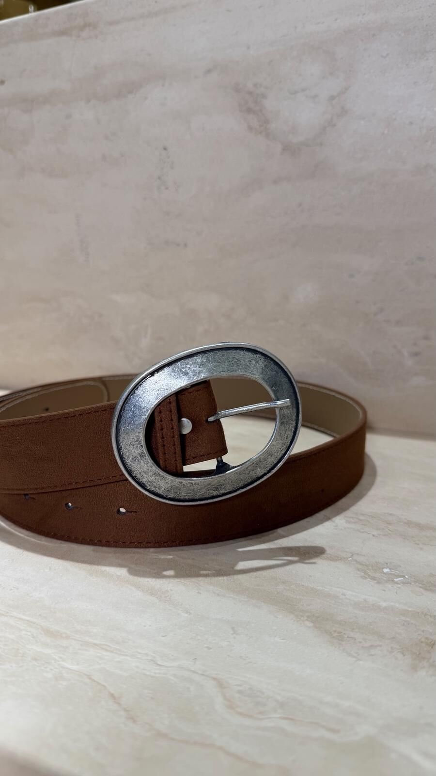 Oval Toka Süet Kemer Taba