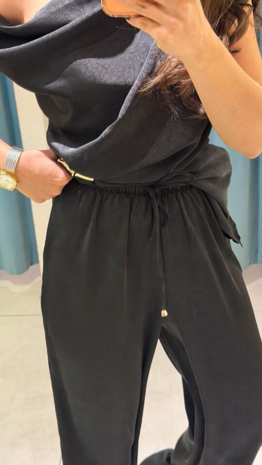 Siyah Saten Pantolon