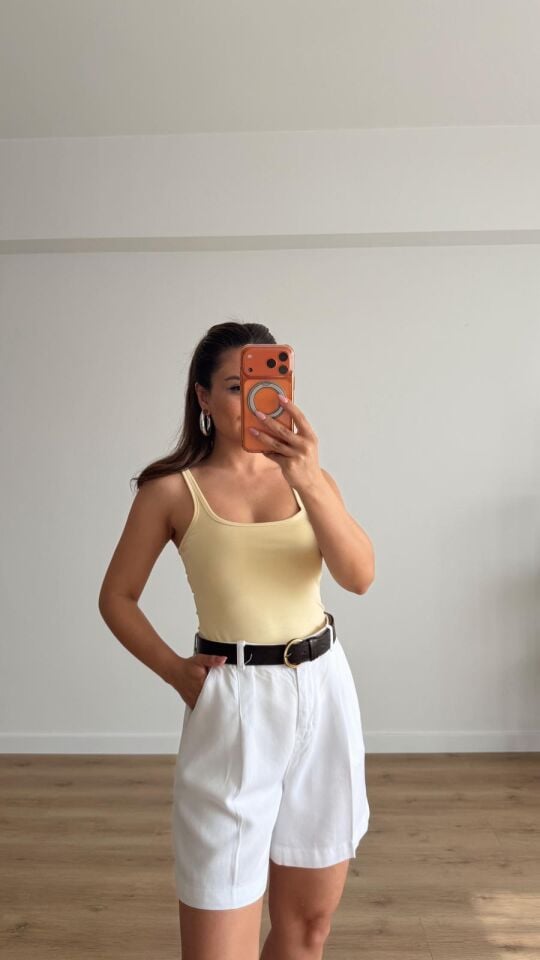 U Yaka Atlet Sarı
