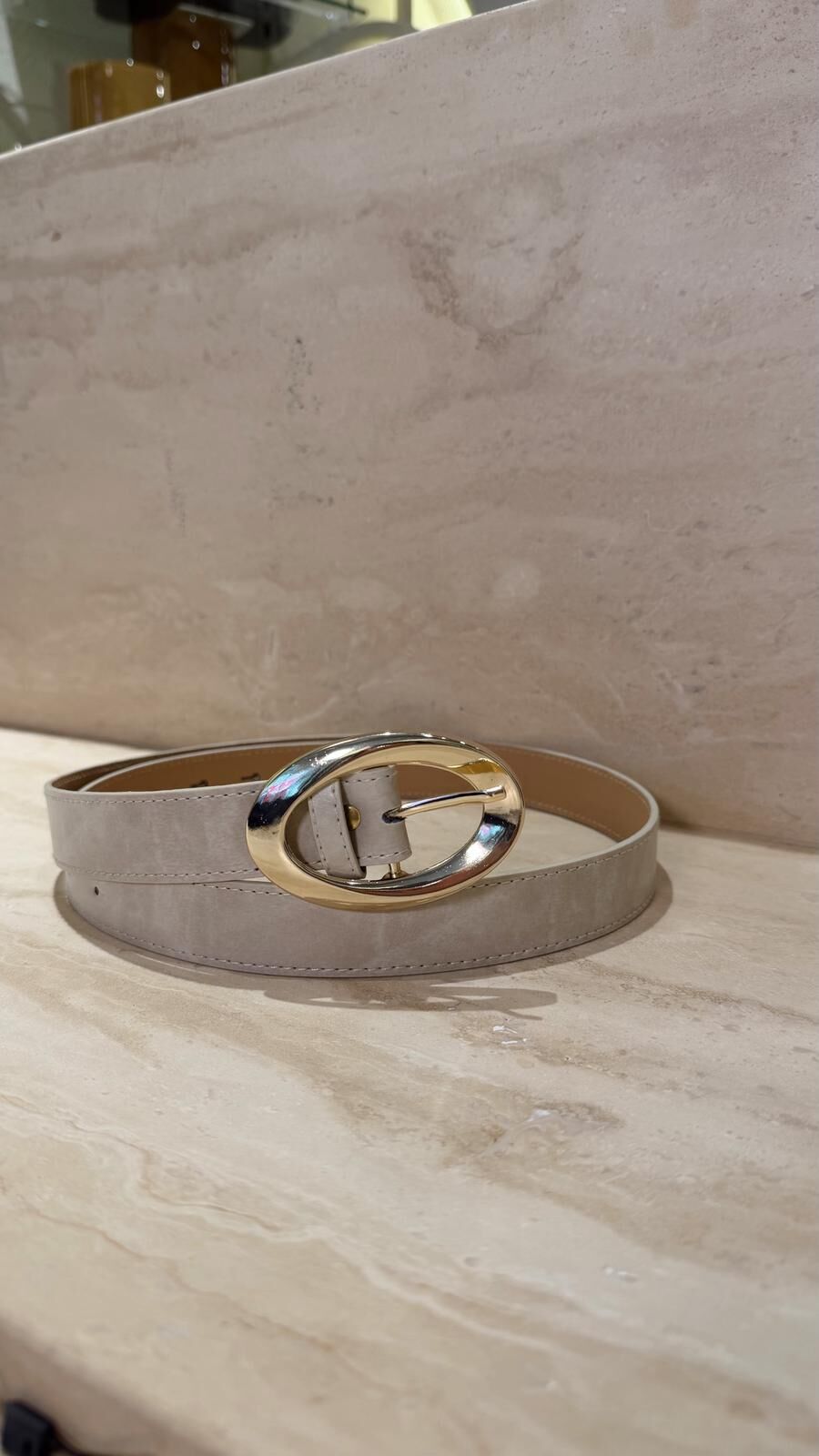 Oval Toka Deri Kemer Bej