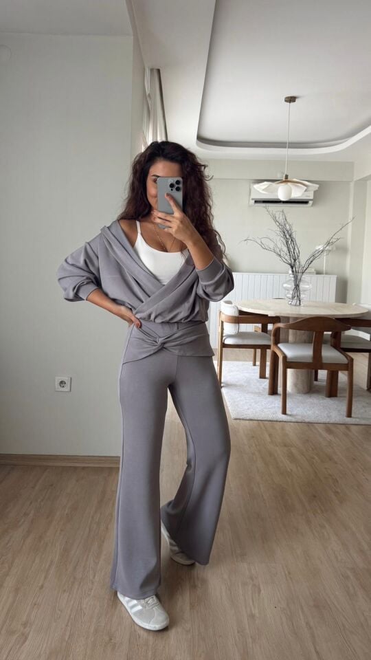 Tasarım Modal Takım Gri