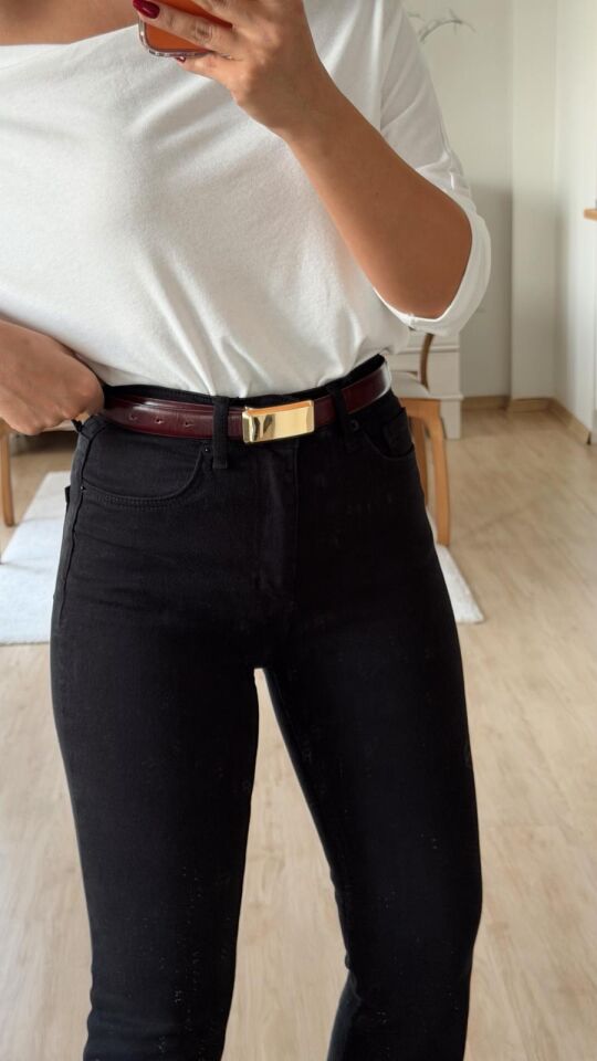 Siyah İspanyol 2106