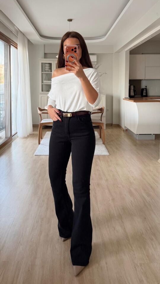 Siyah İspanyol 2106