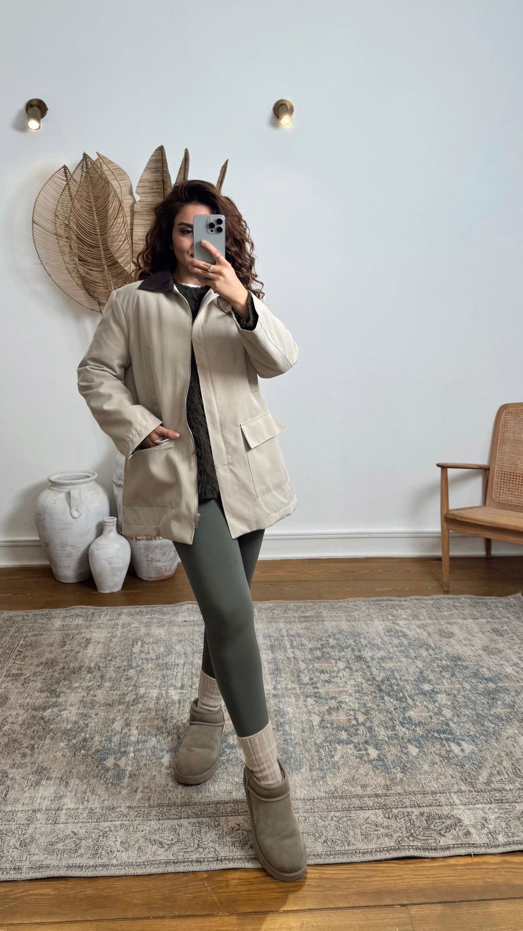 Deri Detaylı Parka Taş