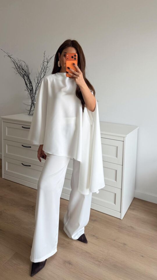 Pelerinli Bluz Pantolon Tkm Beyaz