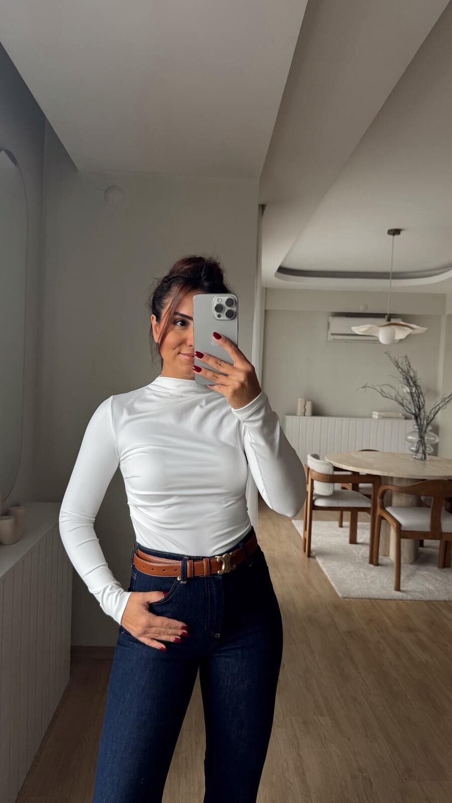 Dik Yaka Drapeli Bluz Ekru