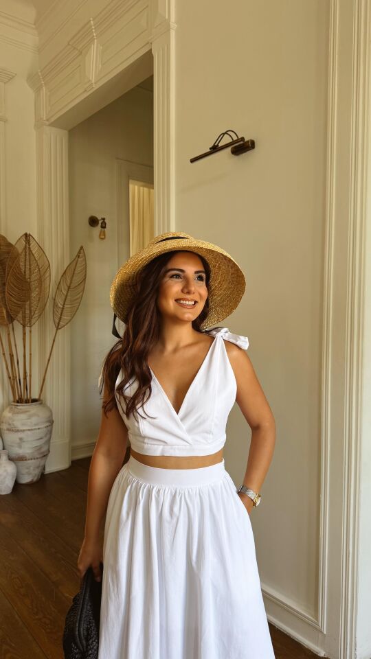Fiona Crop Beyaz