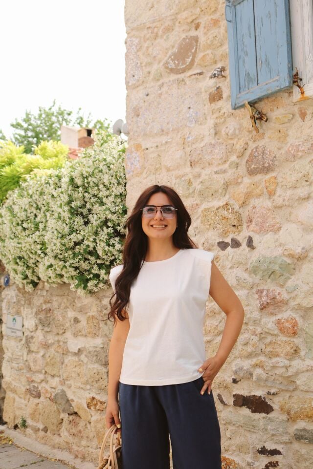 Vatkalı Tshirt Beyaz