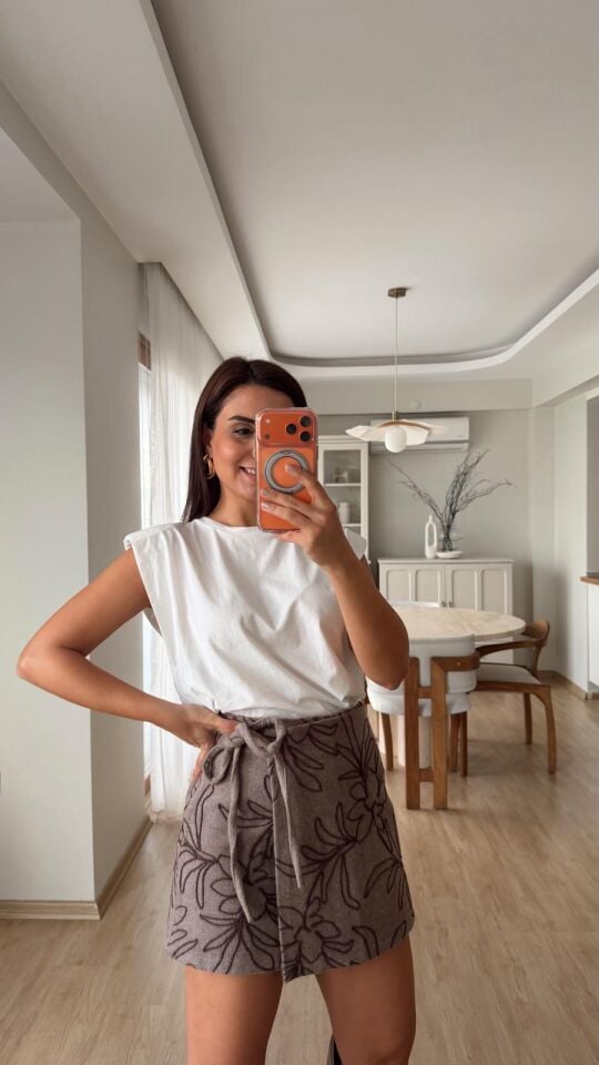 Vatkalı Tshirt Beyaz