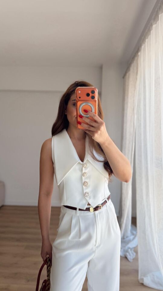 Beyaz Crop Yelek