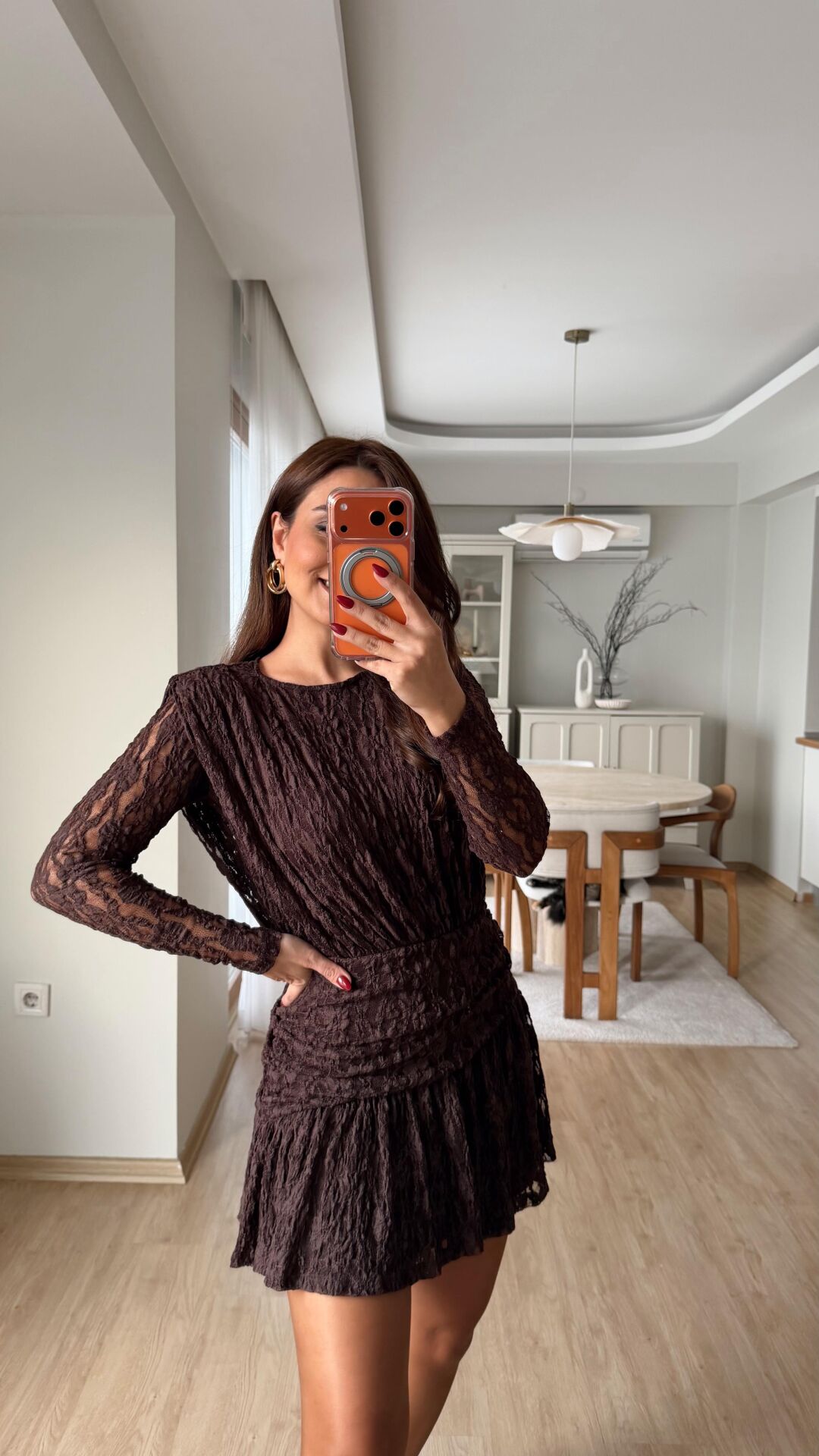 Kahve Güpürlü Mini Elbise