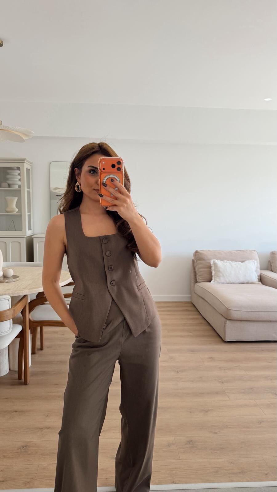 Düğme Detay Kahve Yelek