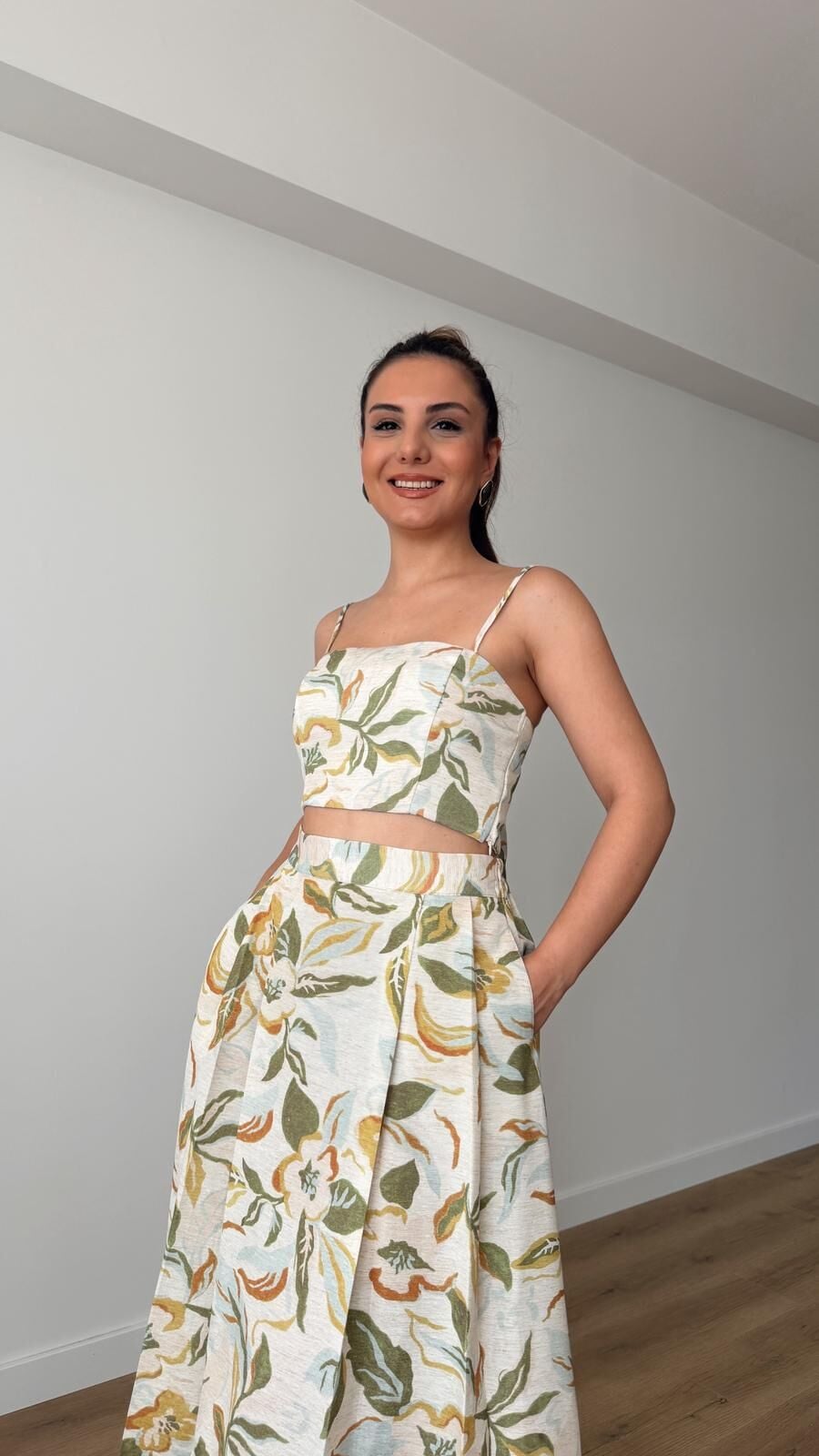 Keten Çiçek Baskı Büstiyer