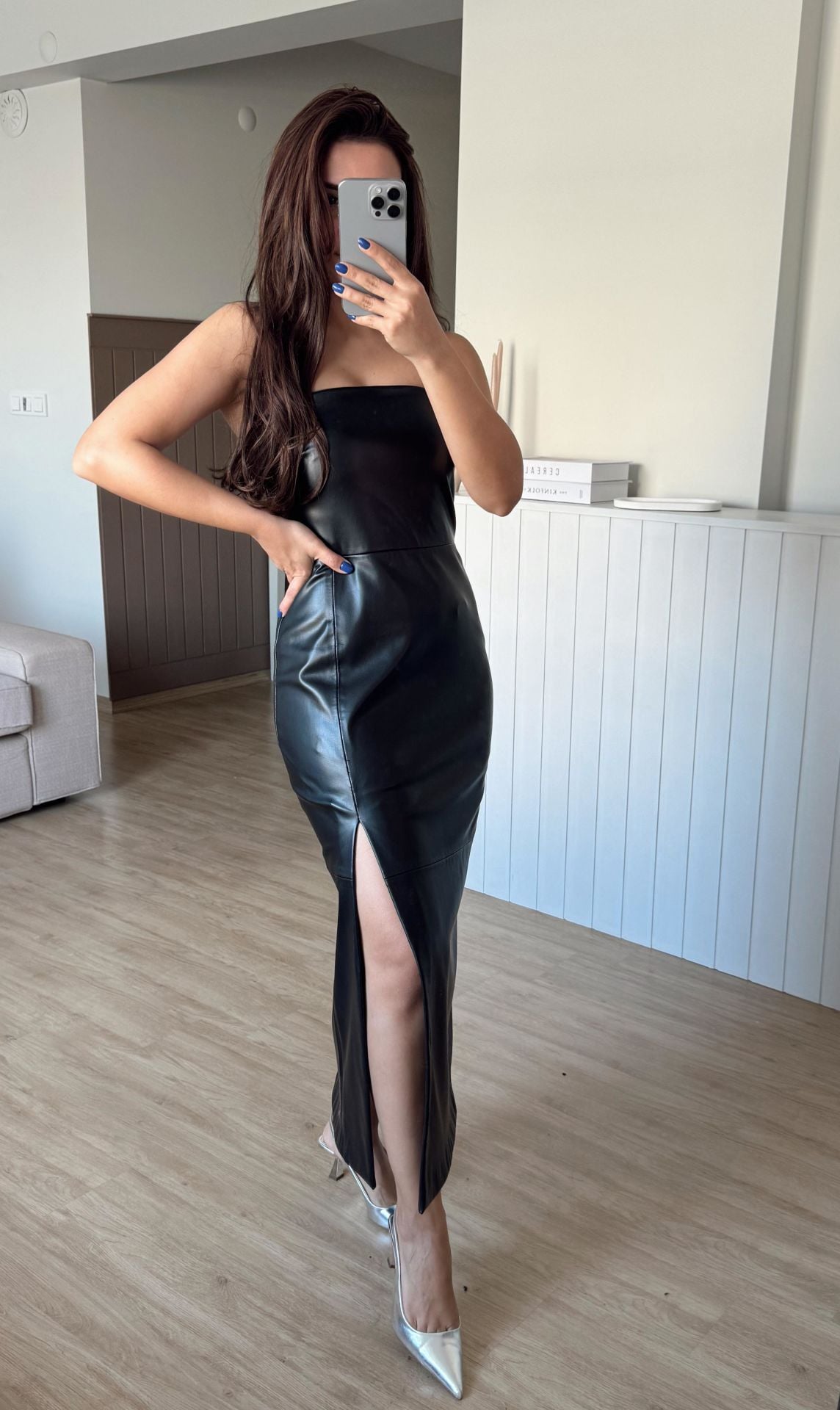 Siyah Straplez Deri Elbise