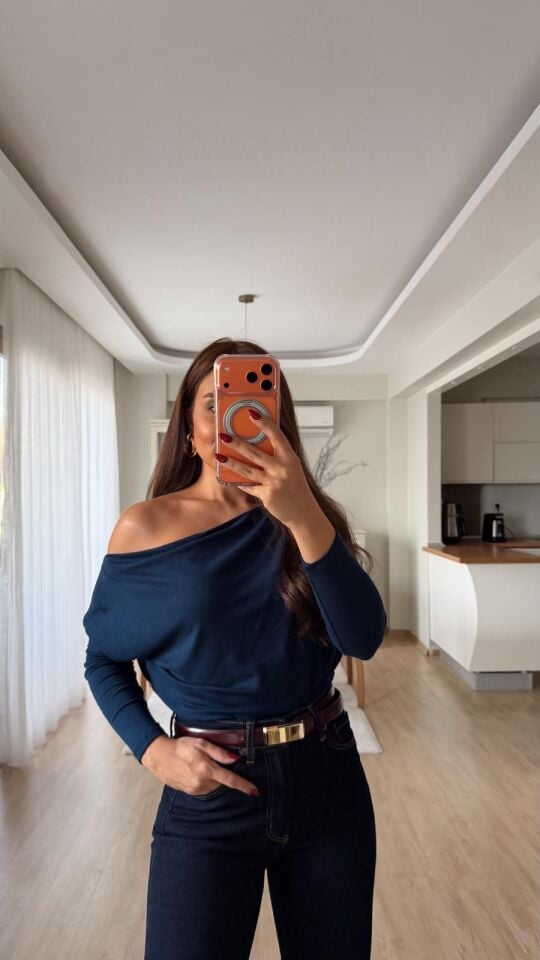 Msm Kayık Yaka Triko Laci